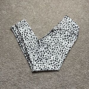 Balance Athletica Kingdom Cheetah Leggings